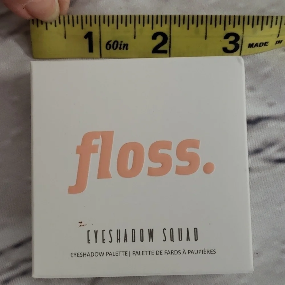 Floss Eyeshadow Quad Just Peachy New in Box Unused Full Size